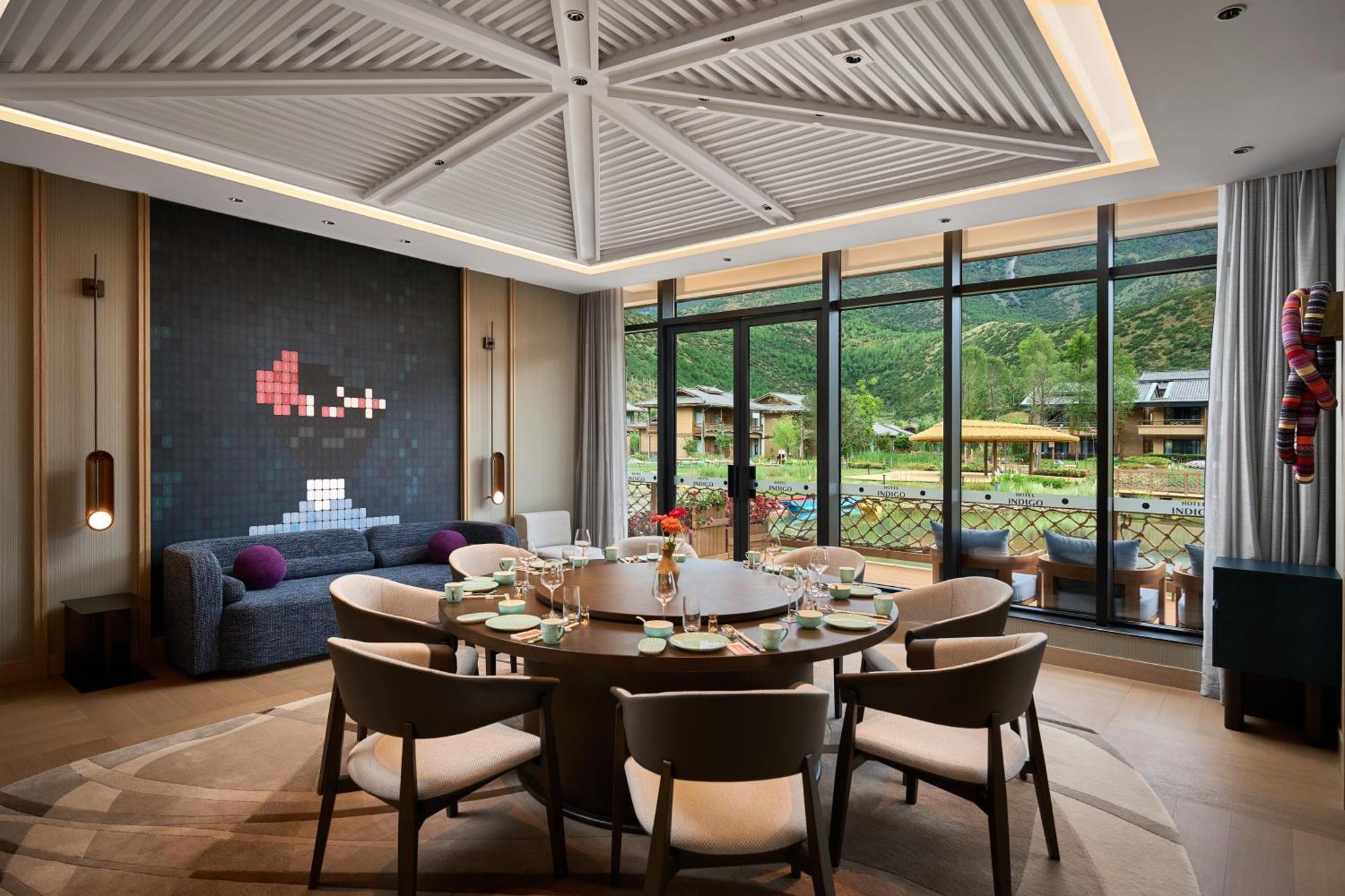 Hotel Indigo Lugu Lake By Ihg Lijiang  Exteriör bild